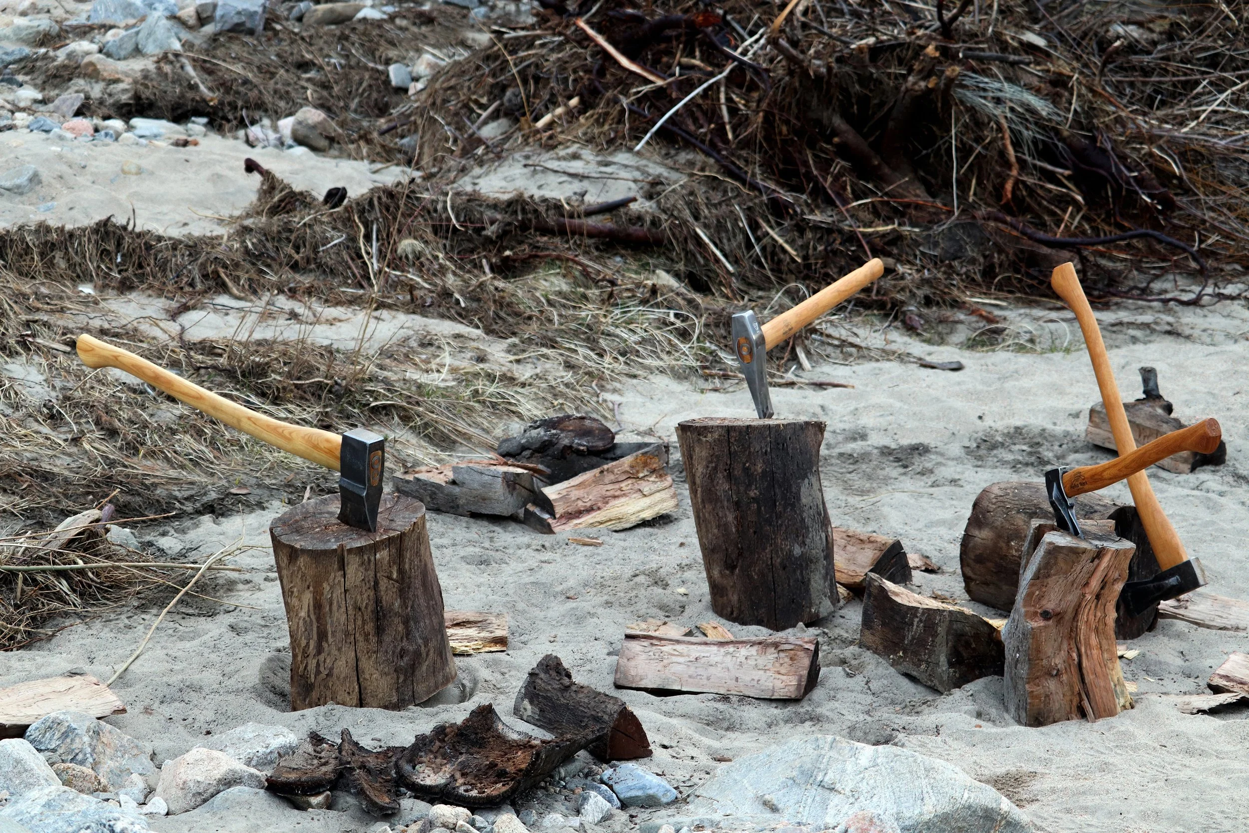 ★美品★HEXAR Classic#1742 Traditional Splitters Set — 3 Helko Axes with Leather Sheaths